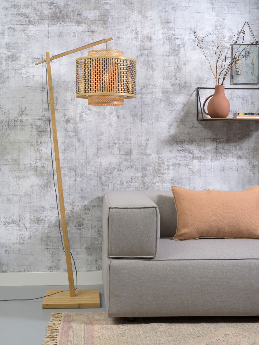 Lampadaire Bhutan avec abat-jour en Bambou naturel au design naturel par Good & Mojo Lampadaire Bhutan avec abat-jour en Bambou naturel au design naturel par Good & Mojo
