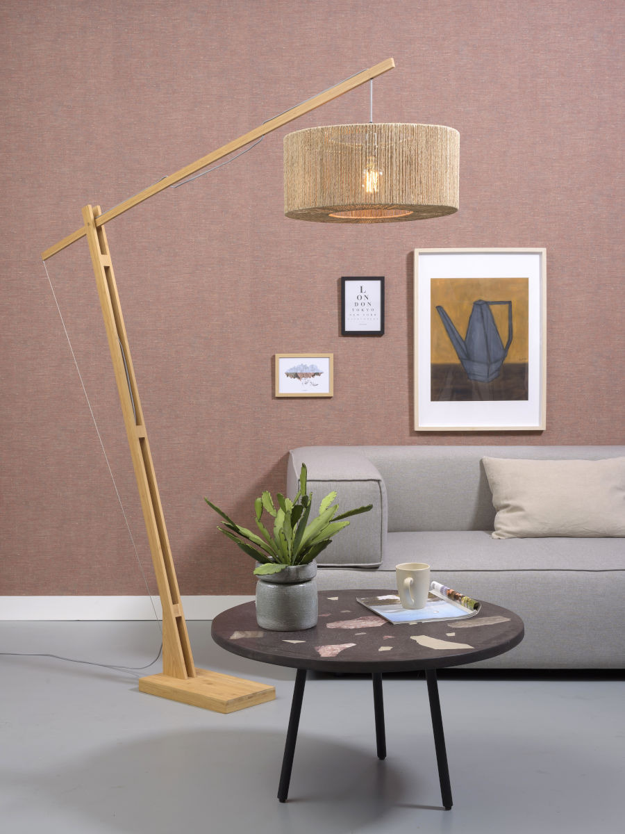 Lampadaire Iguazu XL en Bambou naturel au design naturel par Good & Mojo