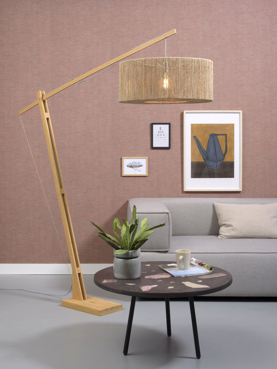 Lampadaire Iguazu XL en Bambou naturel au design naturel par Good & Mojo Lampadaire Iguazu XL en Bambou naturel au design naturel par Good & Mojo