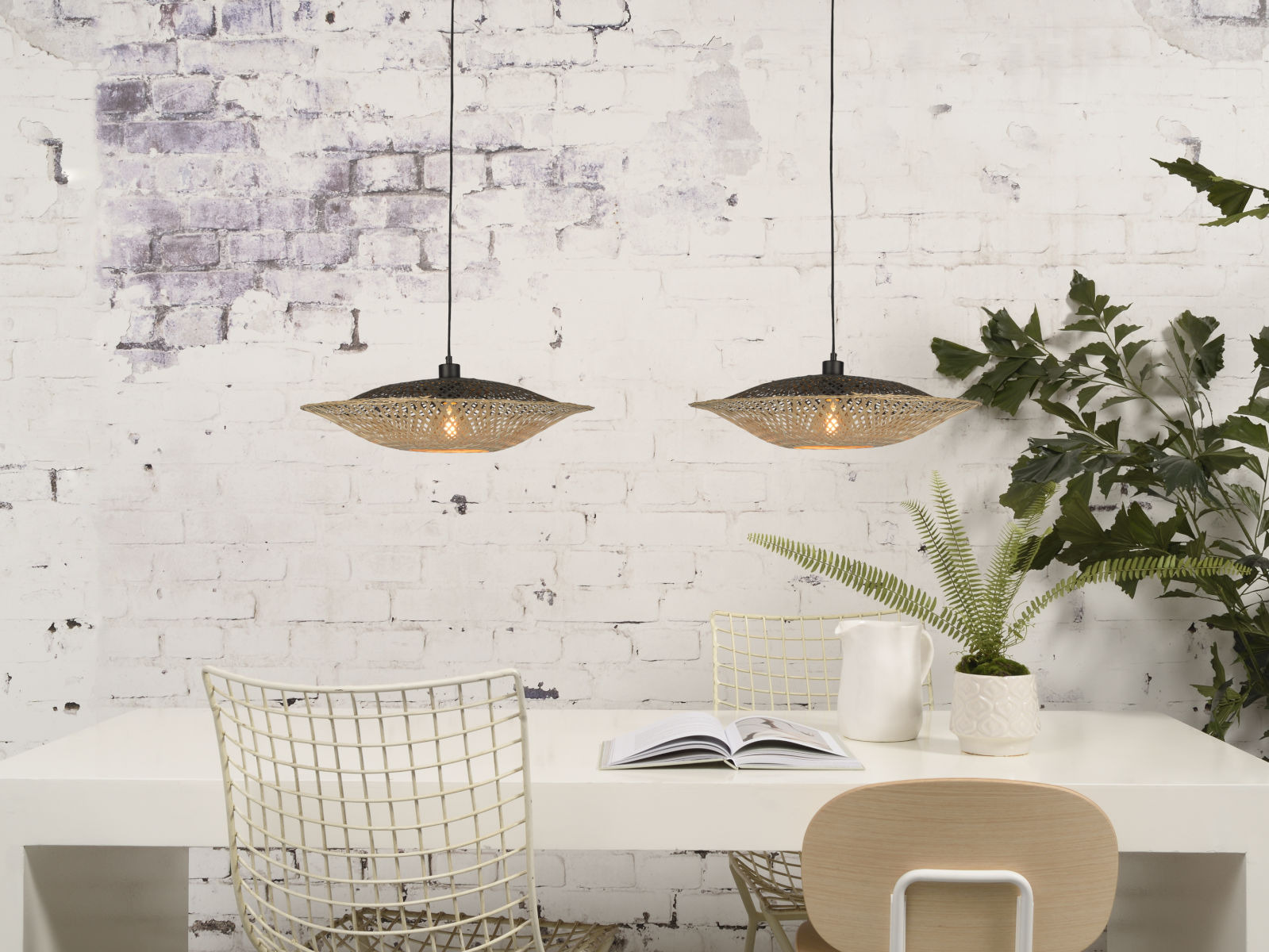 Suspension Kalimantan Flat Ø44cm en Bambou naturel au design naturel par Good & Mojo Suspension Kalimantan Flat Ø44cm en Bambou naturel au design naturel par Good & Mojo