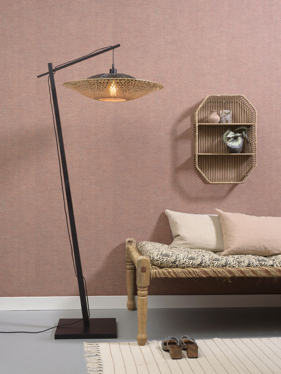 Lampadaire Kalimantan avec abat-jour en Bambou naturel au design naturel par Good & Mojo Lampadaire Kalimantan avec abat-jour en Bambou naturel au design naturel par Good & Mojo