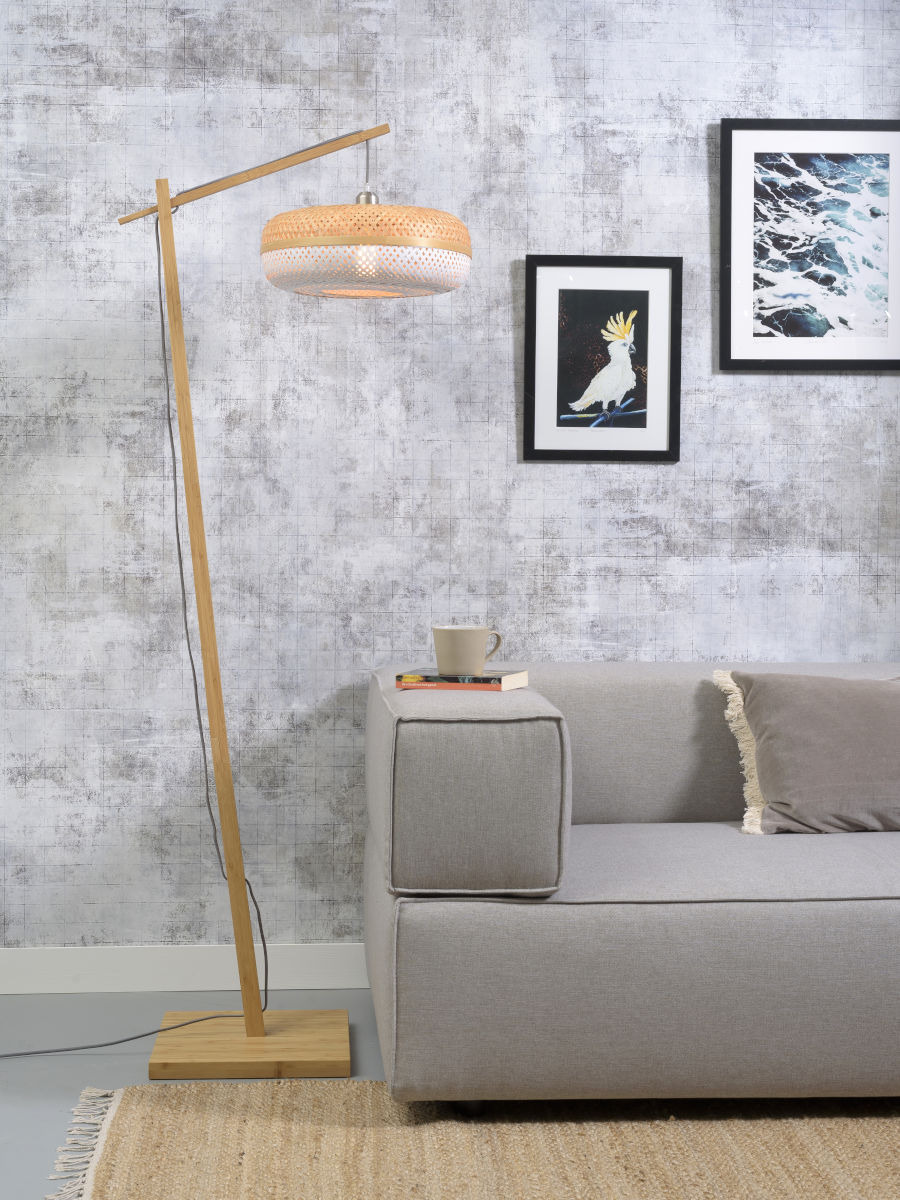Lampadaire Palawan en Bambou naturel au design naturel par Good & Mojo Lampadaire Palawan en Bambou naturel au design naturel par Good & Mojo