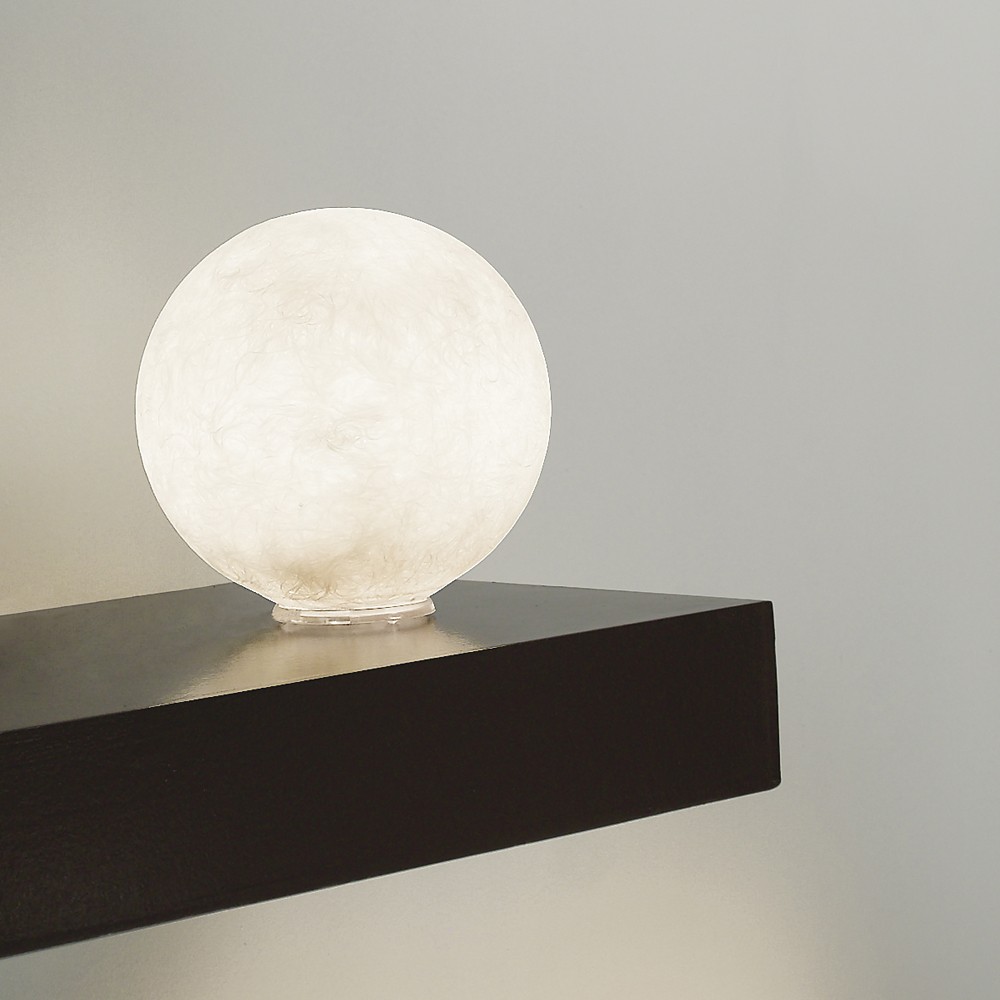 Lampe à poser petite lune au design original et moderne T-moon en Nebulite