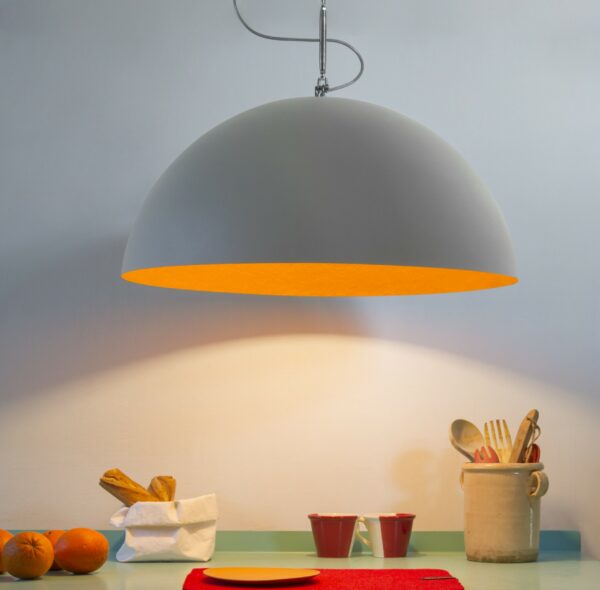 Suspension contemporaine Mezza luna cemento Ø70cm avec effet béton