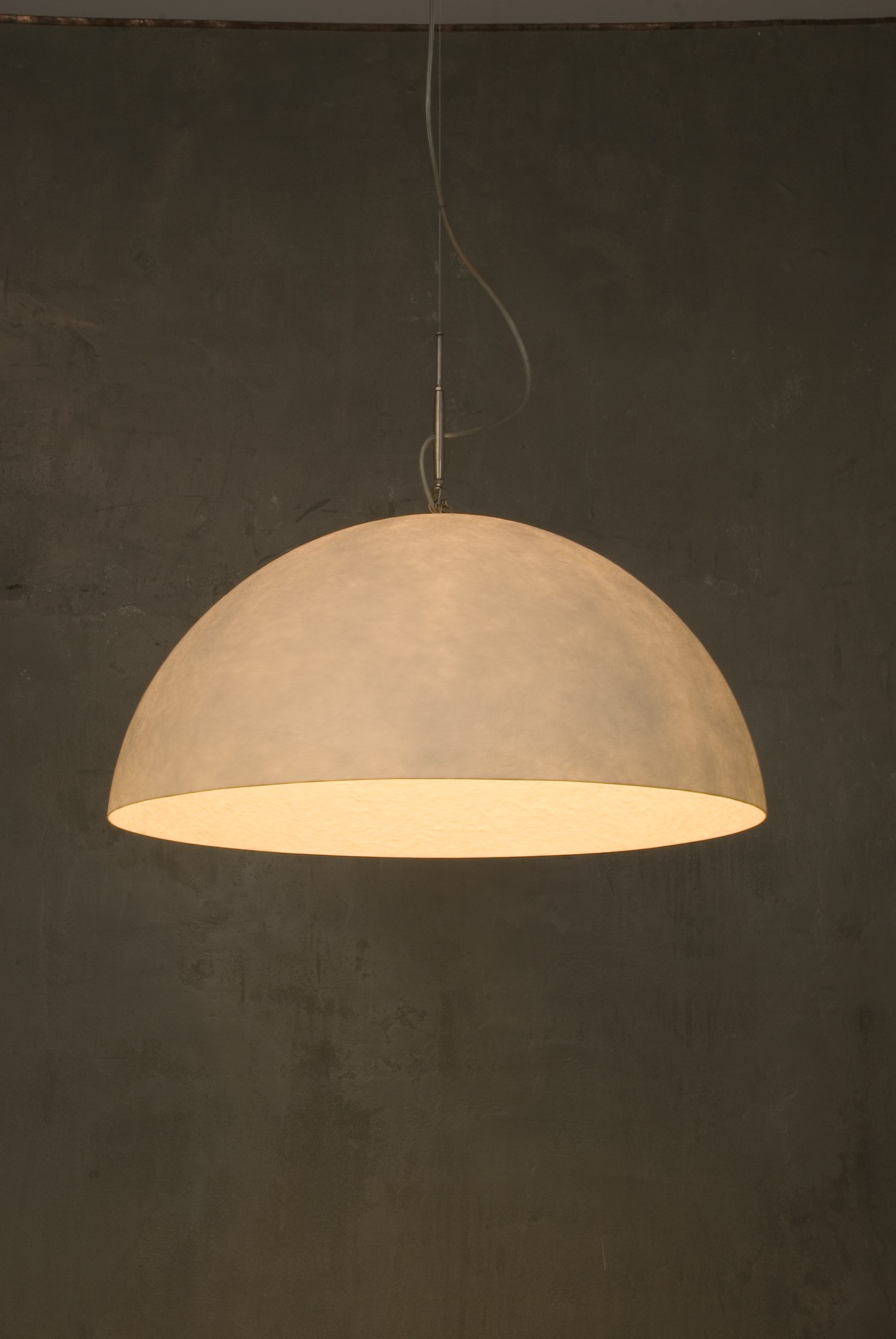 Suspension contemporaine Mezza luna Ø70cm Blanc moderne Suspension contemporaine Mezza luna Ø70cm Blanc moderne