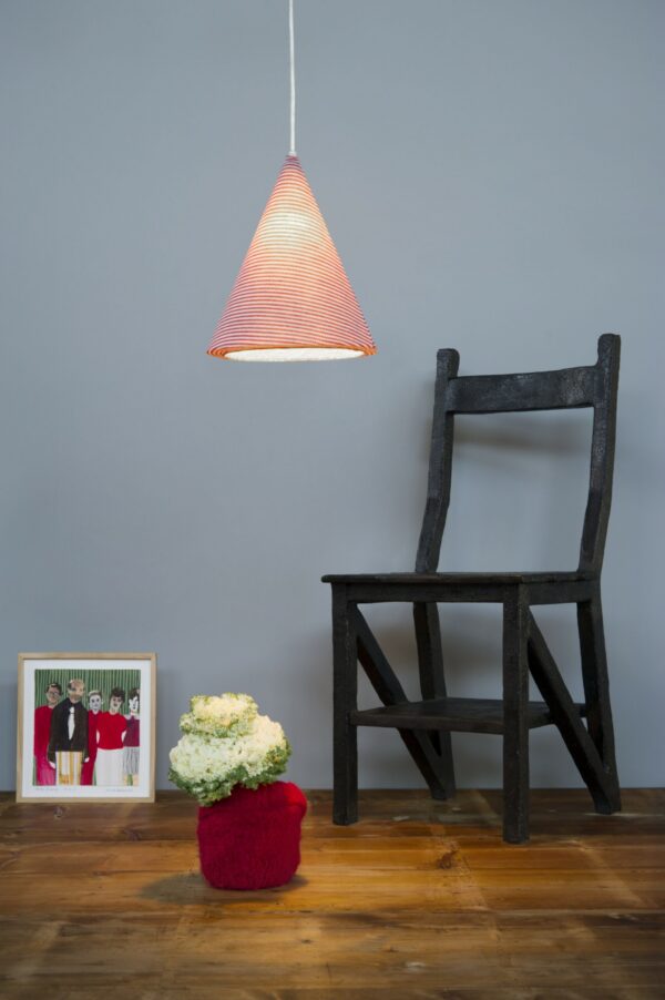 Suspension contemporaine Jazz stripe en laine au design moderne et original