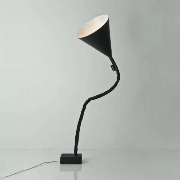 Lampadaire Flower lavagna avec effet tableau noir personnalisable