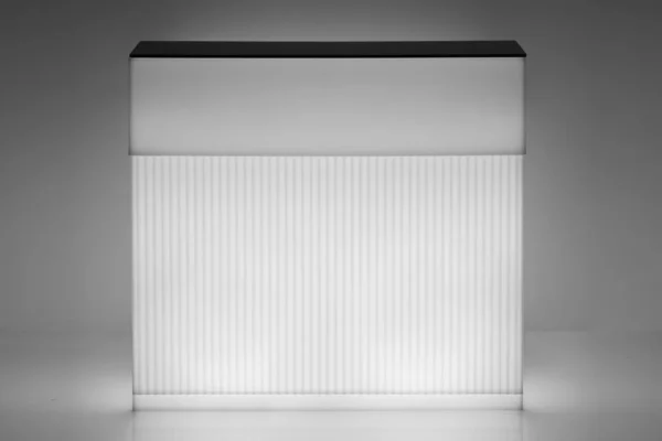 Bar lumineux Cordiale en polyéthylène par Roberto Paoli x SLIDE Studio