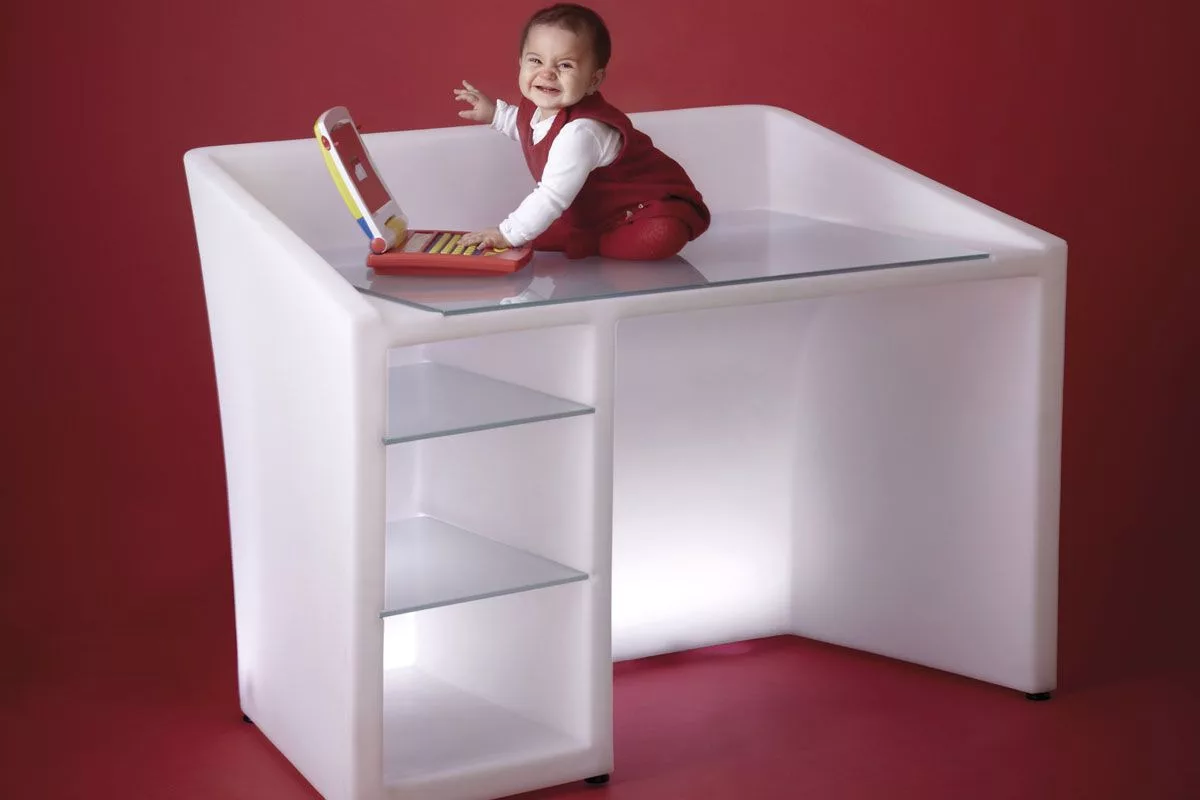 Bar / Bureau lumineux Kanal en polyéthylène par Bruno Houssin x SLIDE Studio