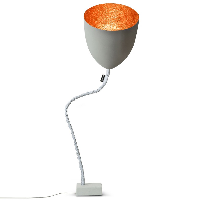 Lampadaire Flower cemento avec effet béton au design moderne Lampadaire Flower cemento avec effet béton au design moderne