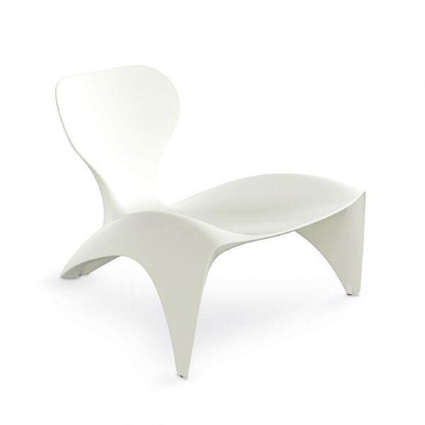 Chaise Isetta en polyéthylène par Marc Sadler x SLIDE Studio
