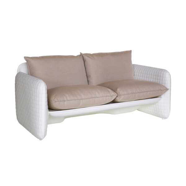 Sofa Mara en polyéthylène par Lorenza Bozzoli x SLIDE Studio