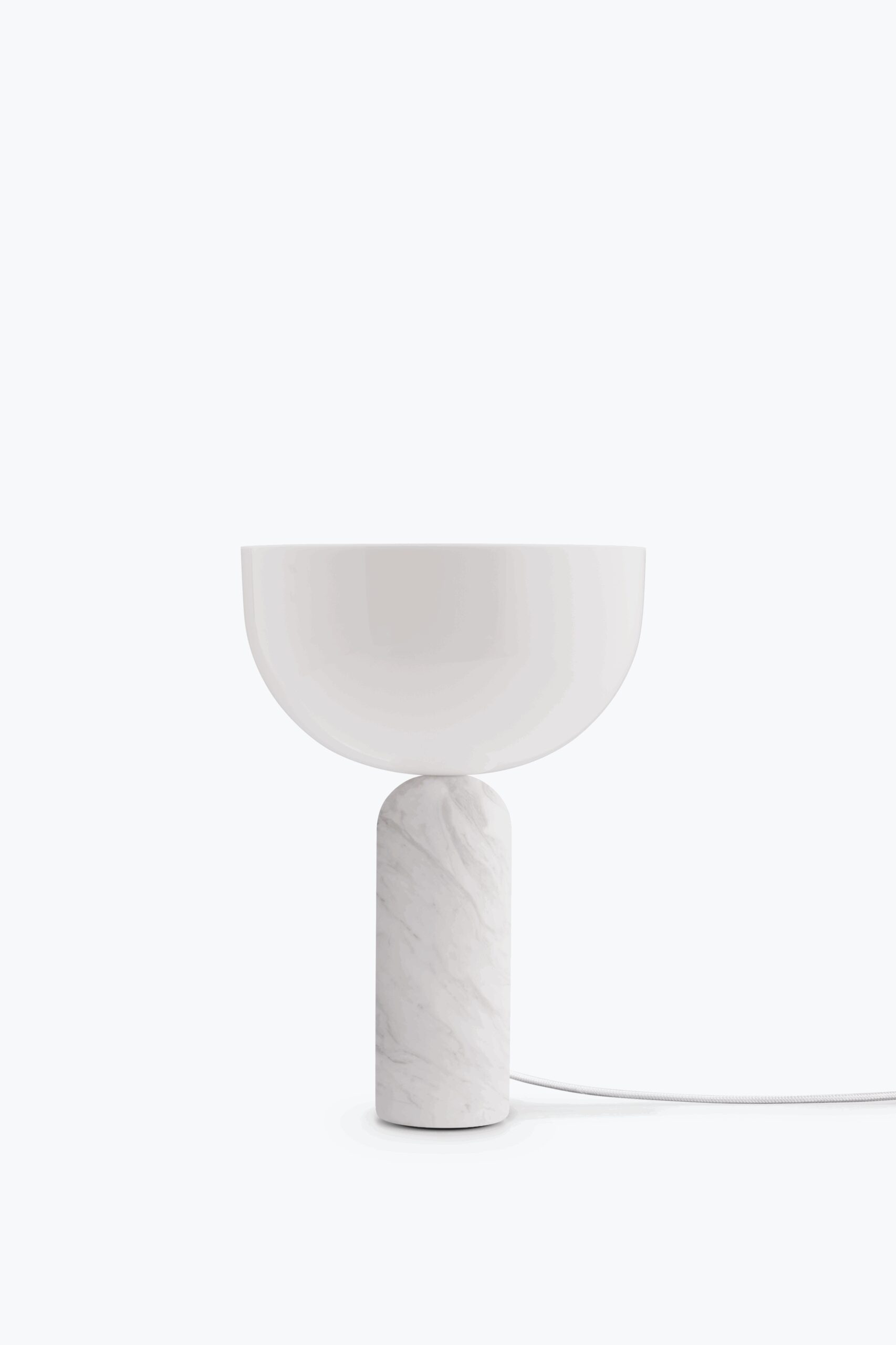 Lampe a poser Kizu en marbre par Lars Tornøe x New Works Lampe a poser Kizu en marbre par Lars Tornøe x New Works