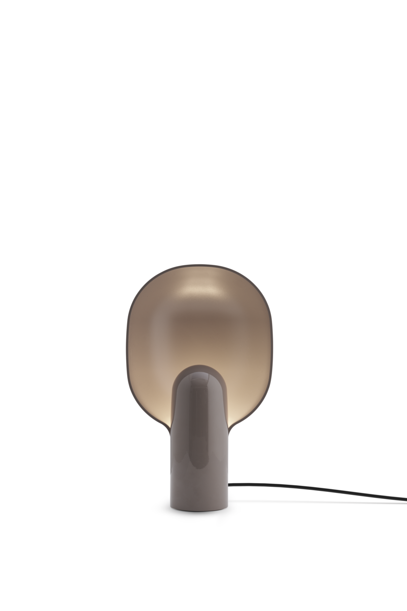 Lampe a poser Ware en Aluminium & Acrylique par MSDS Studio x New Works Lampe a poser Ware en Aluminium & Acrylique par MSDS Studio x New Works