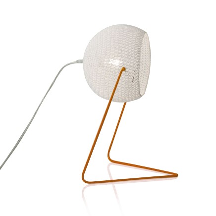 Lampe à poser Trama 1 en laine au design moderne et original Lampe à poser Trama 1 en laine au design moderne et original