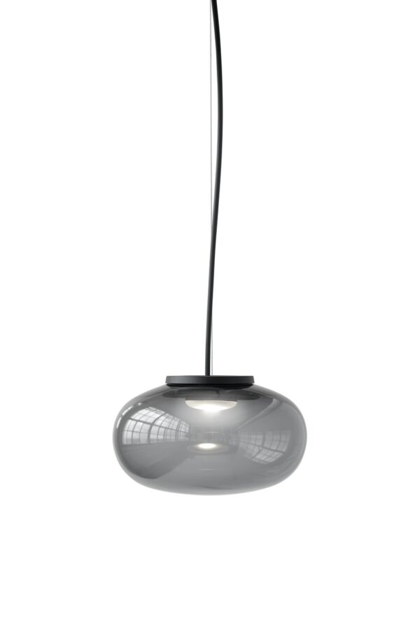 Suspension Karl-Johan en verre par Signe Hytte x New Works