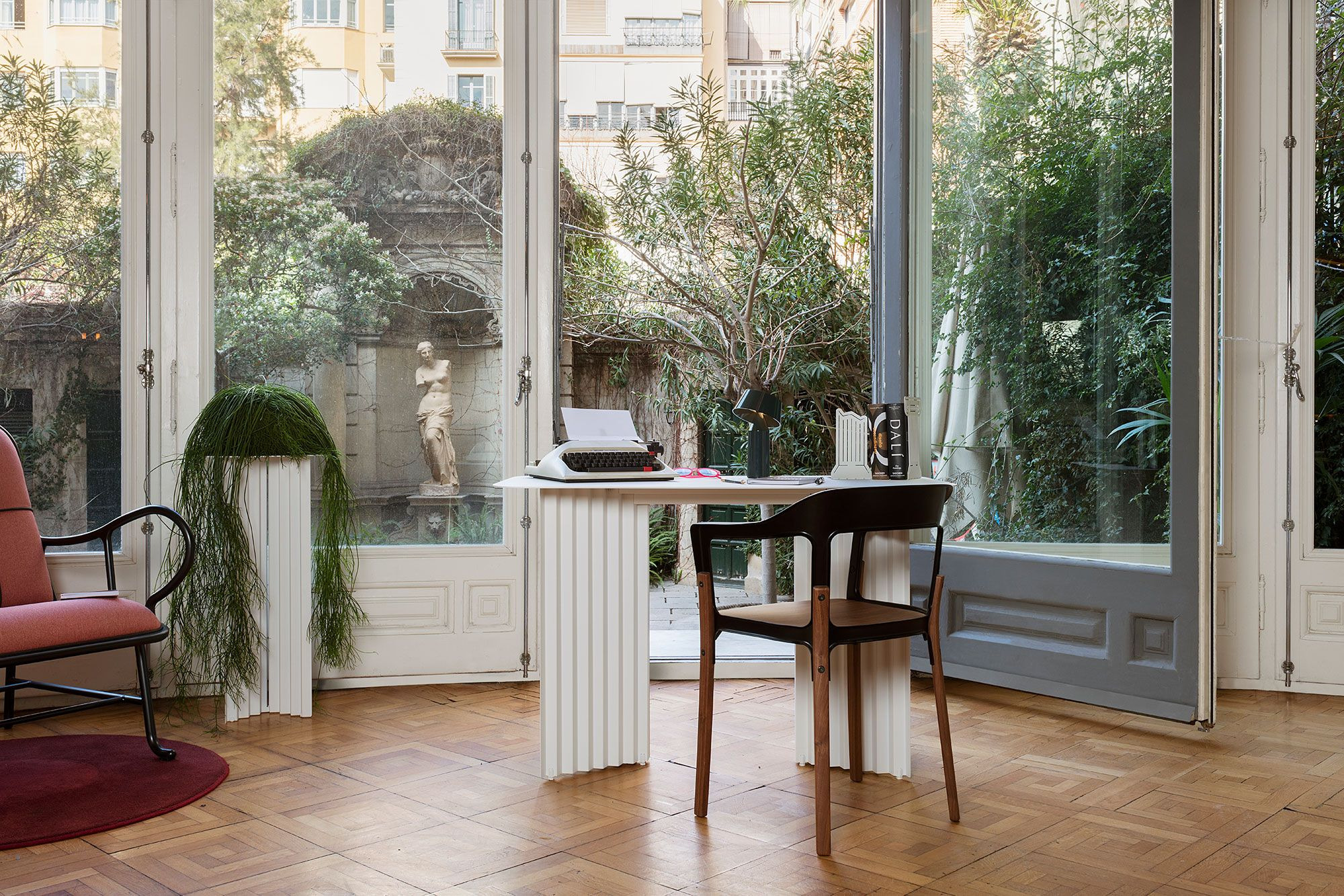 Bureau Plec par Antoni Pallejà x RS Barcelona Bureau Plec par Antoni Pallejà x RS Barcelona