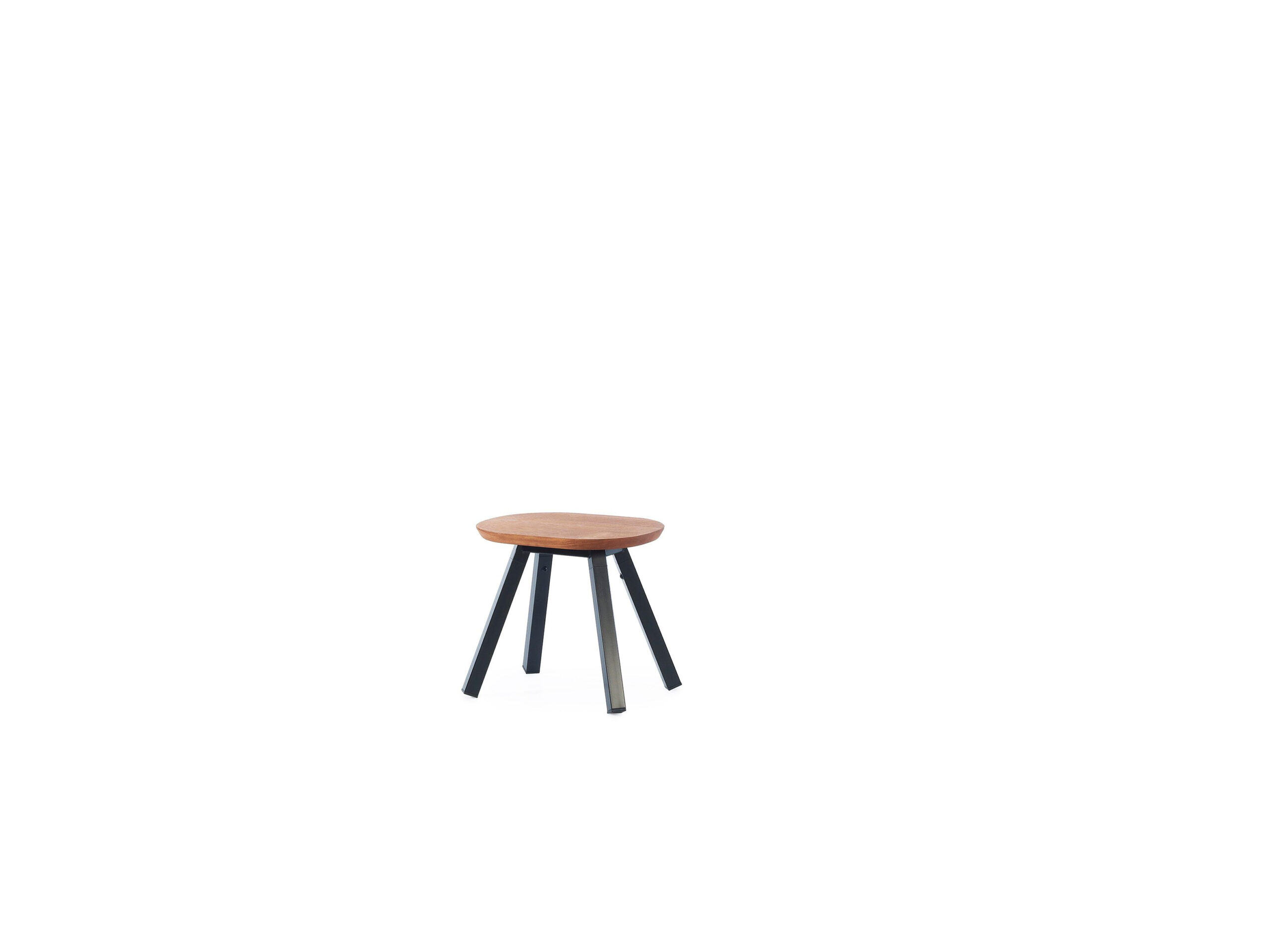 Banc bois d'Iroko You and Me par Stone Designs x RS Barcelona Banc bois d'Iroko You and Me par Stone Designs x RS Barcelona