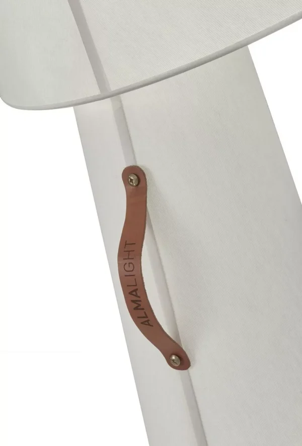 Lampadaire Big Brother par Oriol Llahona x Alma Light