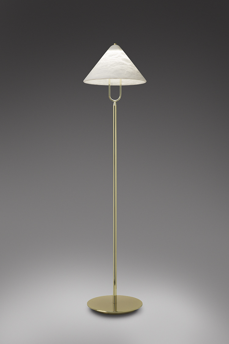 Lampadaire Fuji par Jordi Llopis x Alma Light Lampadaire Fuji par Jordi Llopis x Alma Light