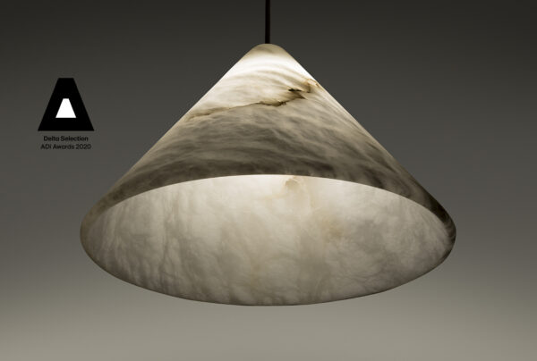 Suspension Fuji par Jordi Llopis x Alma Light