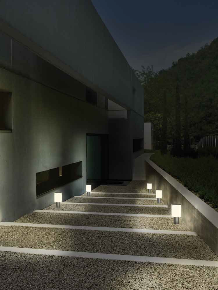Lampe à poser Tiny par Josep Novell & Josep Puig i Cabeza x Alma Light Lampe à poser Tiny par Josep Novell & Josep Puig i Cabeza x Alma Light