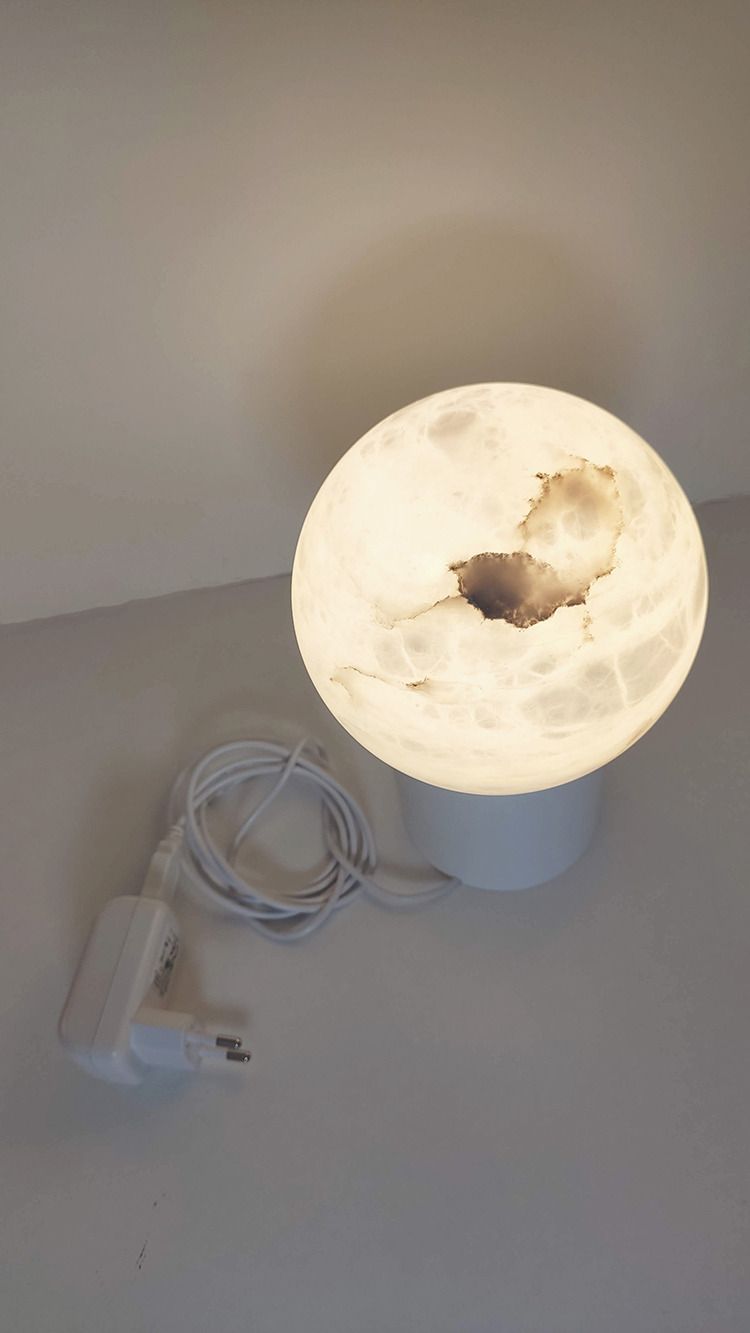 Lampe baladeuse Tribeca USB par Jordi Llopis x Alma Light Lampe baladeuse Tribeca USB par Jordi Llopis x Alma Light