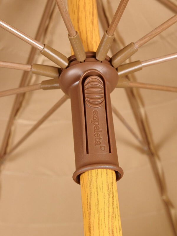 Parasol Manila en aluminium au design contemporain par Ezpeleta