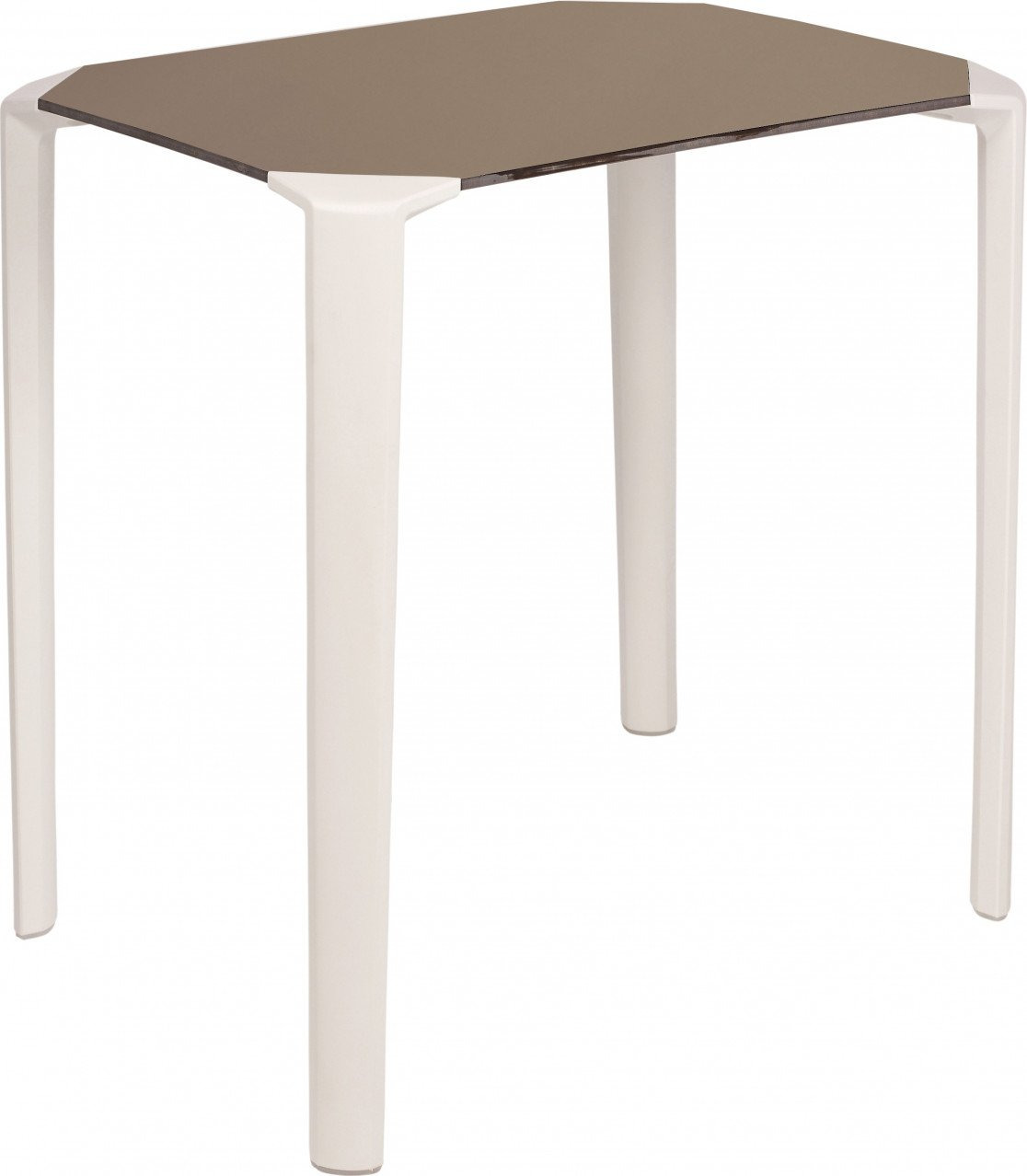Table One square en polypropylène au design contemporain par Ezpeleta Table One square en polypropylène au design contemporain par Ezpeleta
