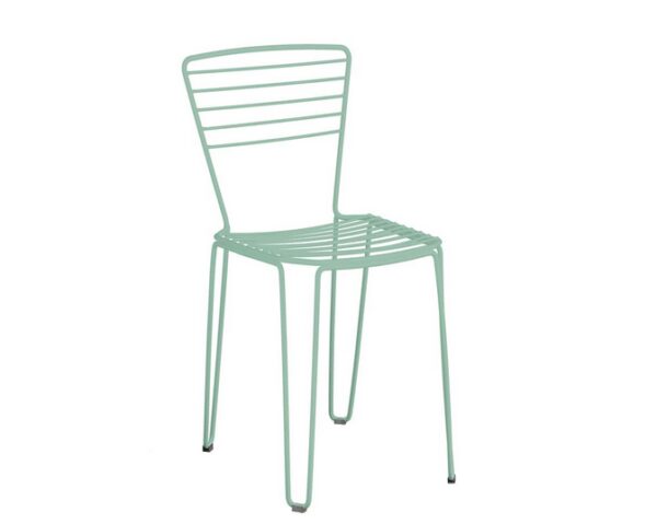 Chaise Menorca en acier au design industriel par iSi Design Group x iSimar