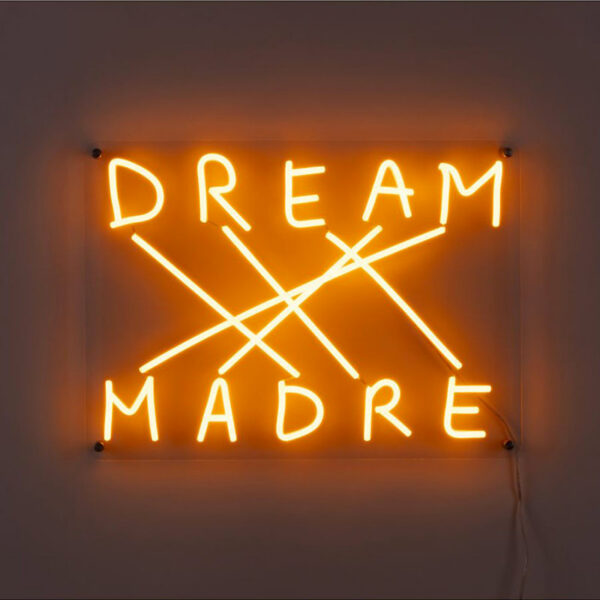 Applique néon Codalunga Dream Madre en acrylique imprimé avec un tube à LED en silicone par Nico Vascellari x Seletti