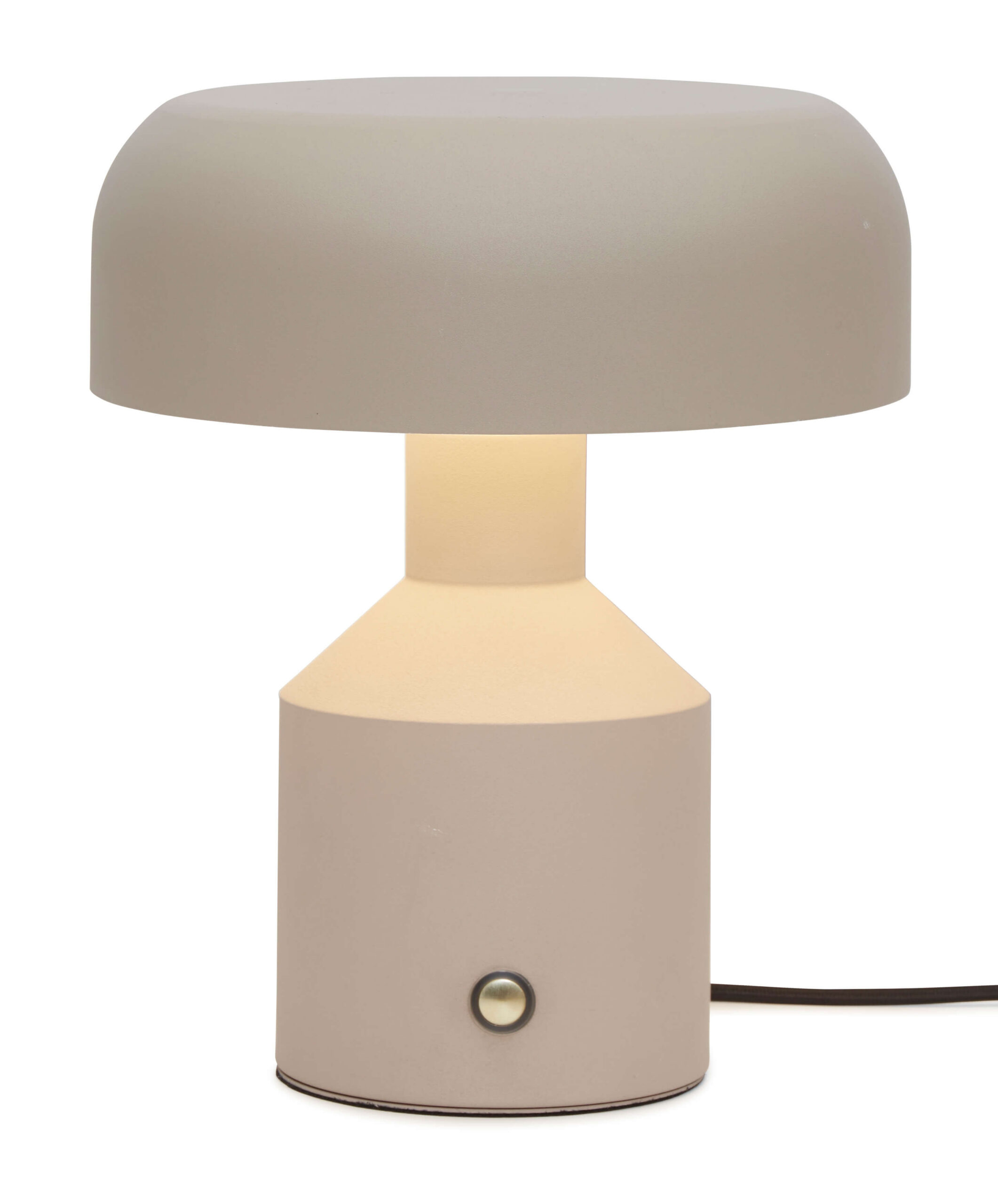Lampe a poser Porto en métal au design contemporain par It's About Romi