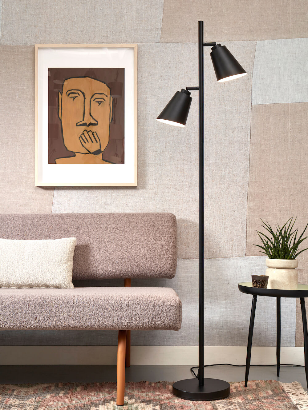Lampadaire Bremen en métal au design contemporain par It's About Romi