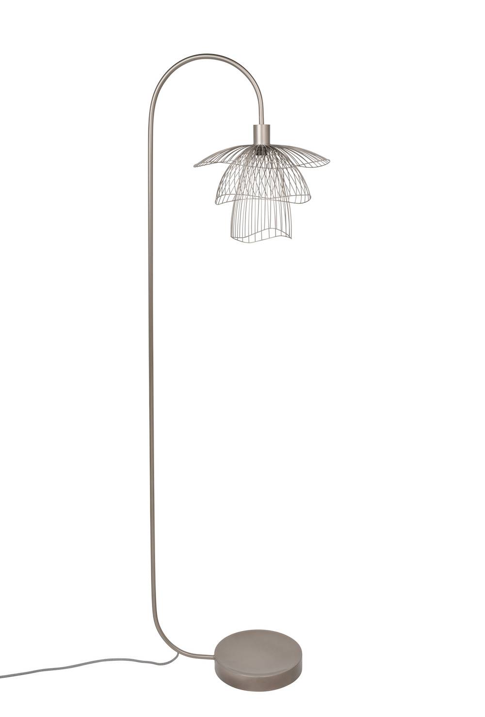 Lampadaire Papillon en métal par Elise Fouin x Forestier Lampadaire Papillon en métal par Elise Fouin x Forestier