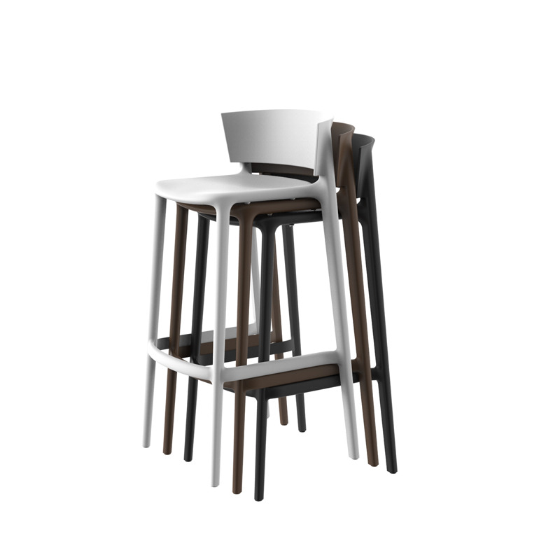 Tabouret Africa en polypropylène au design contemporain par Eugeni Quitllet x Vondom Tabouret Africa en polypropylène au design contemporain par Eugeni Quitllet x Vondom