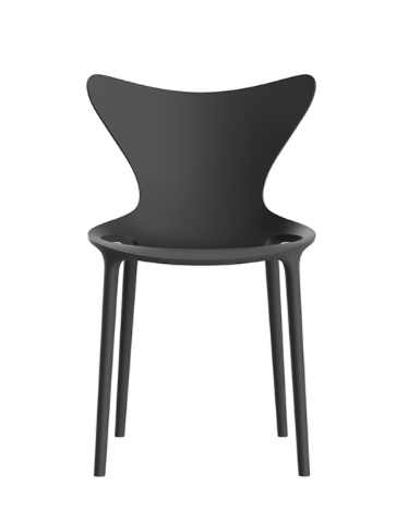 Mini chaise Love en polypropylène au design contemporain par Stefano Giovannoni x Vondom Mini chaise Love en polypropylène au design contemporain par Stefano Giovannoni x Vondom