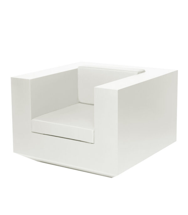 Lounge Vela en polyéthylène au design contemporain par Ramon Esteve x Vondom