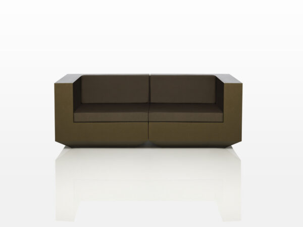 Sofa Vela en polyéthylène au design contemporain par Ramon Esteve x Vondom