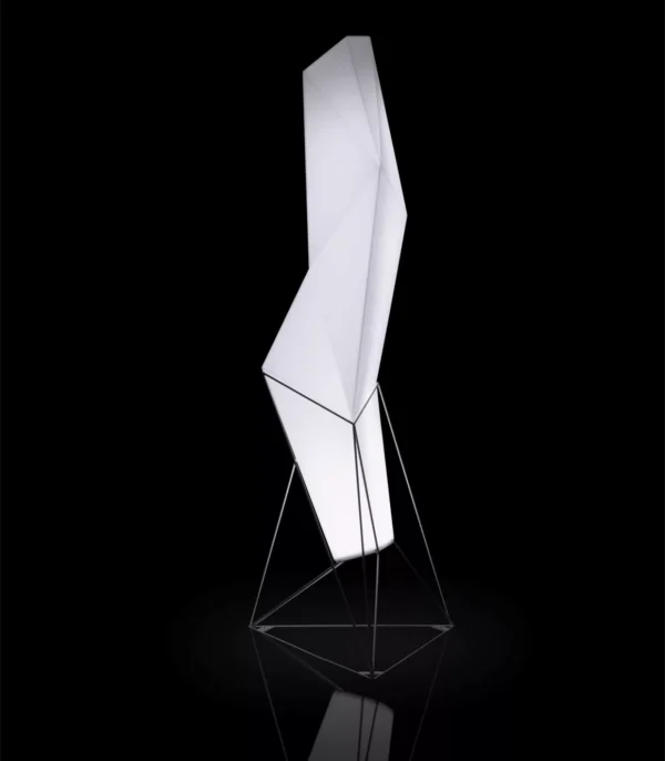 Lampe Faz en polyéthylène au design contemporain par Ramon Esteve x Vondom