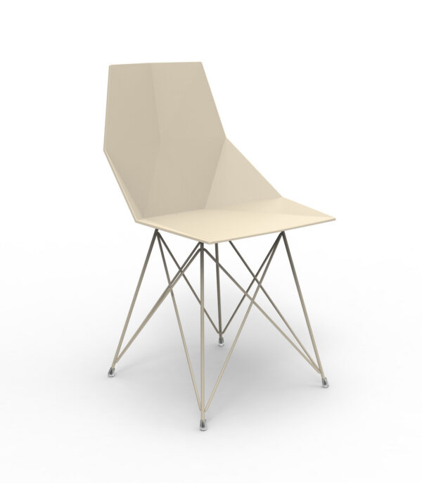 Chaise avec pieds en acier Faz en polyéthylène au design contemporain par Ramon Esteve x Vondom
