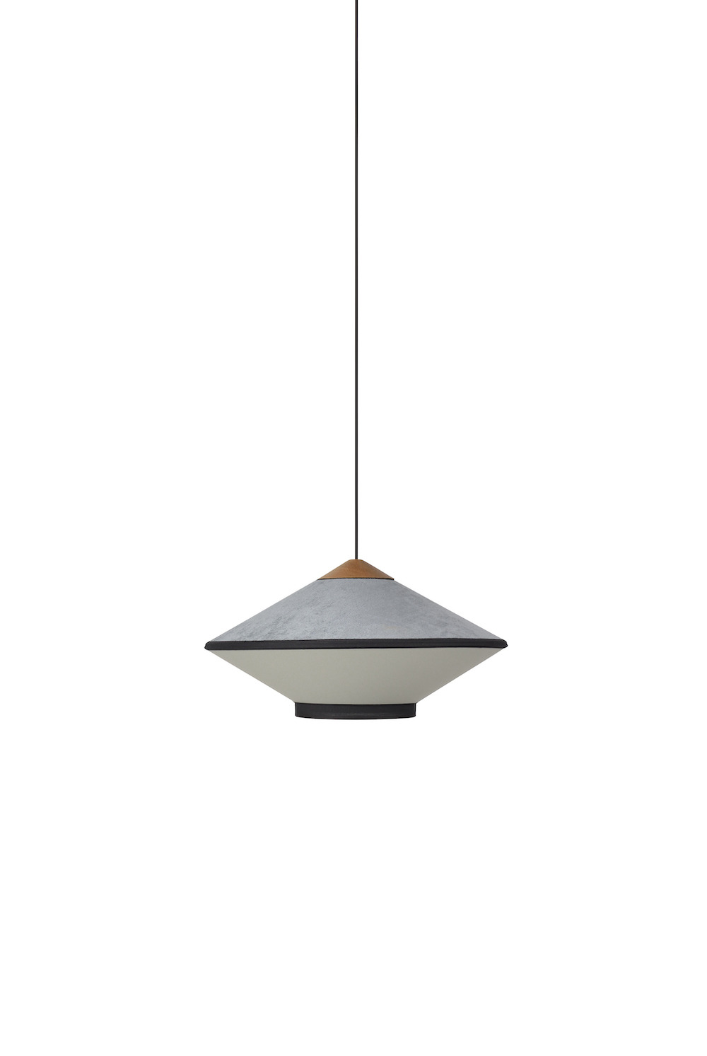 Suspension Cymbal en tissu au design chic par Jette Scheib x Forestier