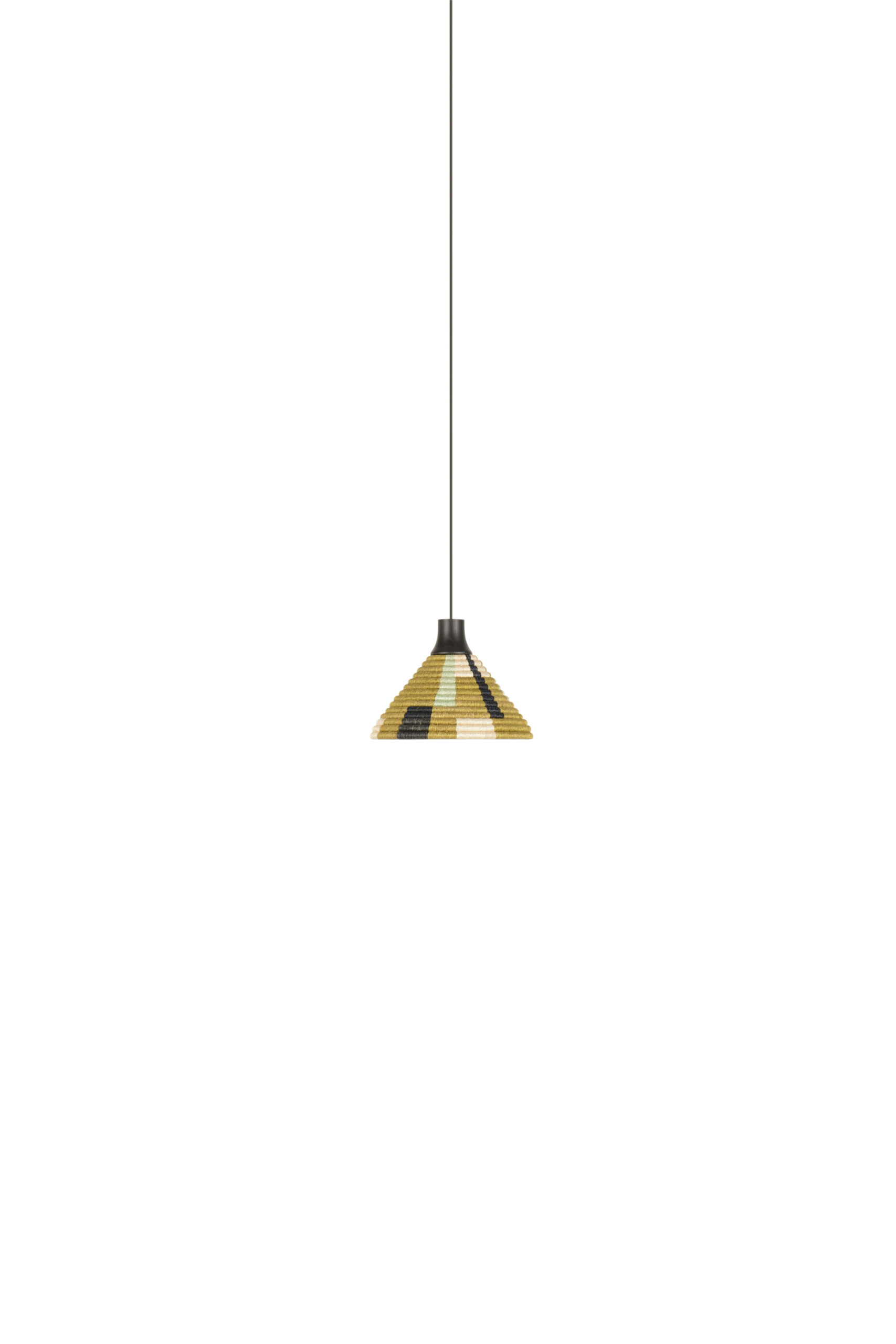 Suspension Parrot en fibre d’abaca au design naturel par Jette Scheib x Forestier Suspension Parrot en fibre d’abaca au design naturel par Jette Scheib x Forestier