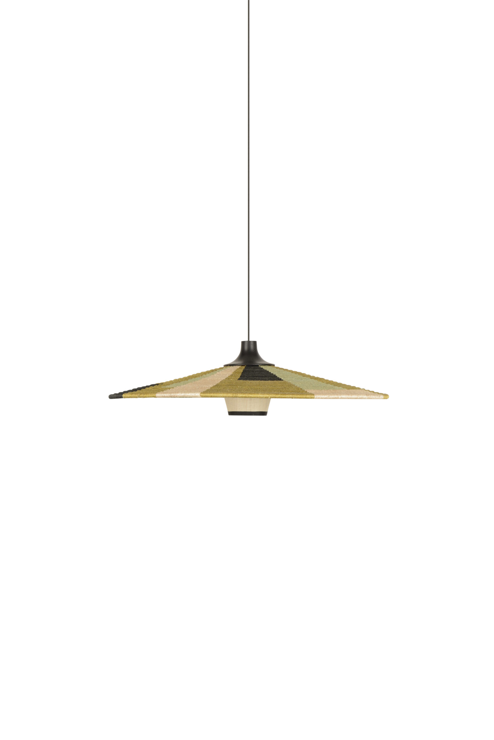 Suspension Parrot en fibre d’abaca au design naturel par Jette Scheib x Forestier Suspension Parrot en fibre d’abaca au design naturel par Jette Scheib x Forestier