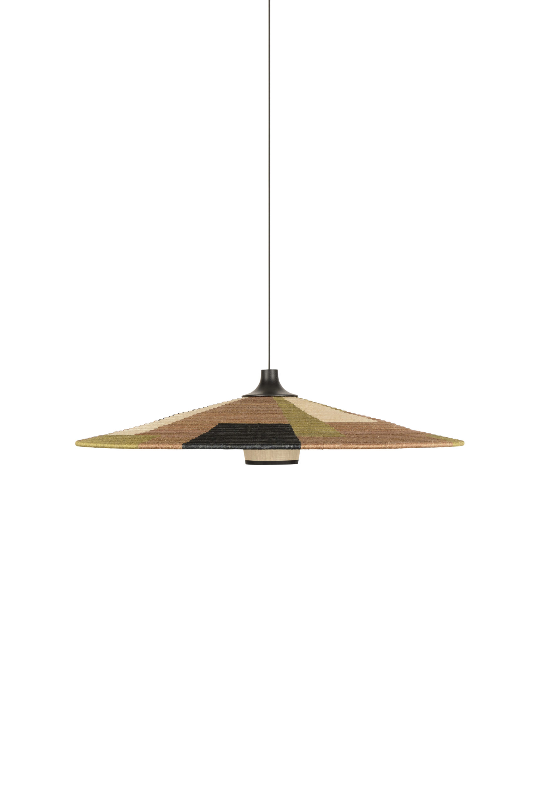 Suspension Parrot en fibre d’abaca au design naturel par Jette Scheib x Forestier Suspension Parrot en fibre d’abaca au design naturel par Jette Scheib x Forestier