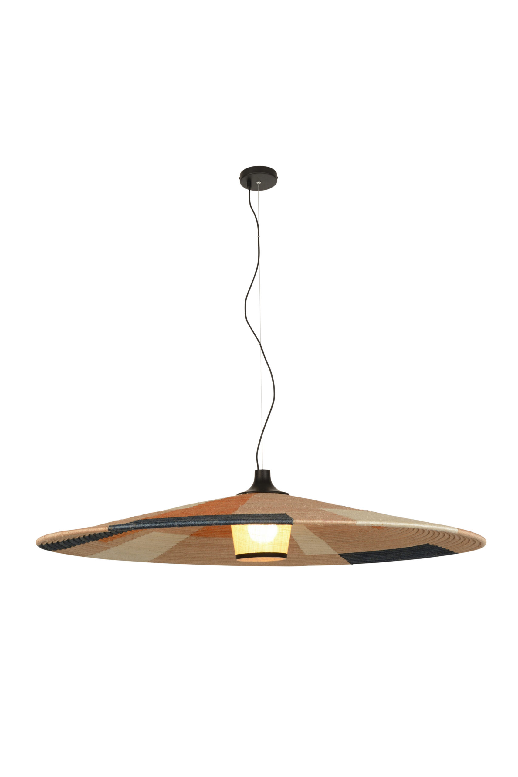 Suspension Parrot en fibre d’abaca au design naturel par Jette Scheib x Forestier Suspension Parrot en fibre d’abaca au design naturel par Jette Scheib x Forestier