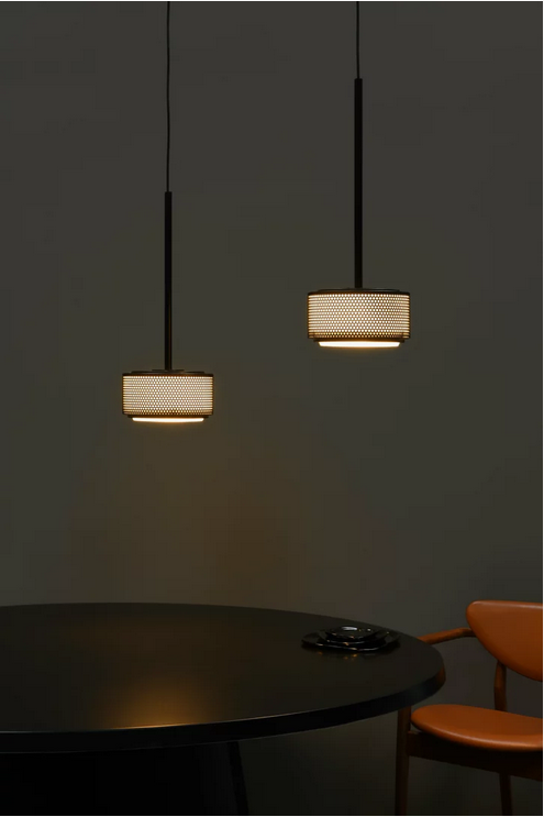Plafonnier G13 en métal au design industriel par Pierre Guariche x Sammode Plafonnier G13 en métal au design industriel par Pierre Guariche x Sammode