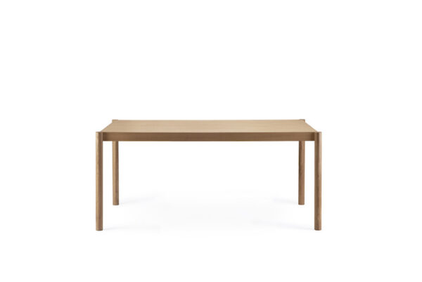 Table Citizen 160 cm en chêne massif par etc.etc. au design scandinave