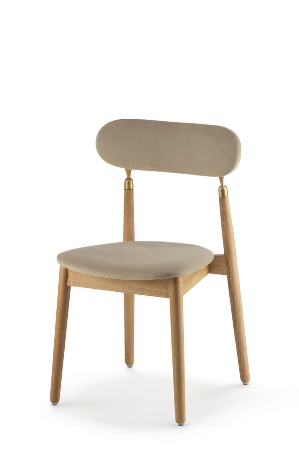 Chaise 7.1 en chêne massif au design chic par Nikita Bukoros x Emko