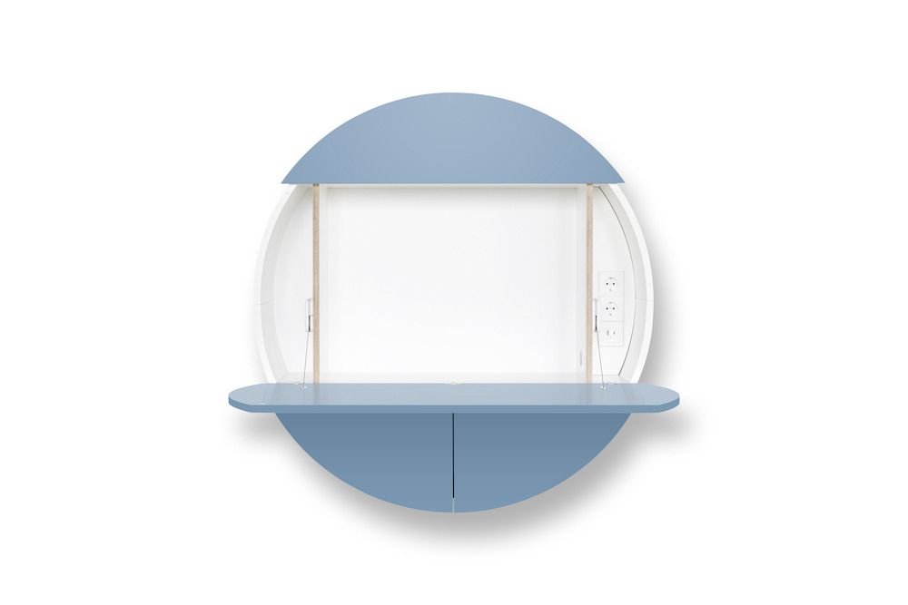 Bureau Pill Extra bleu Inesa Malafej au design scandinave Bureau mural multifonctionnel Cabinet Pill Extra bleu en bois par Inesa Malafej au design scandinave