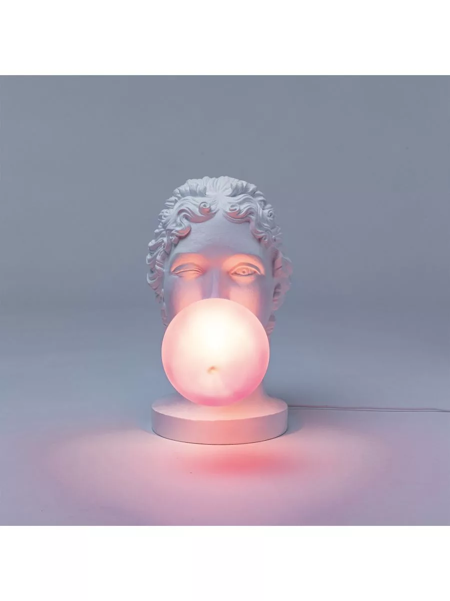 Lampe à poser Grace en forme de déesse grecque en résine blanche par UTO BALMORAL x Seletti